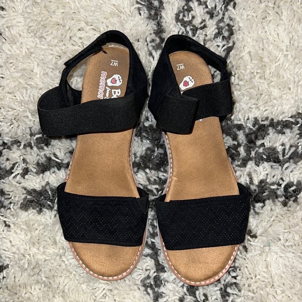 Bobs Wide Width Black Sandals